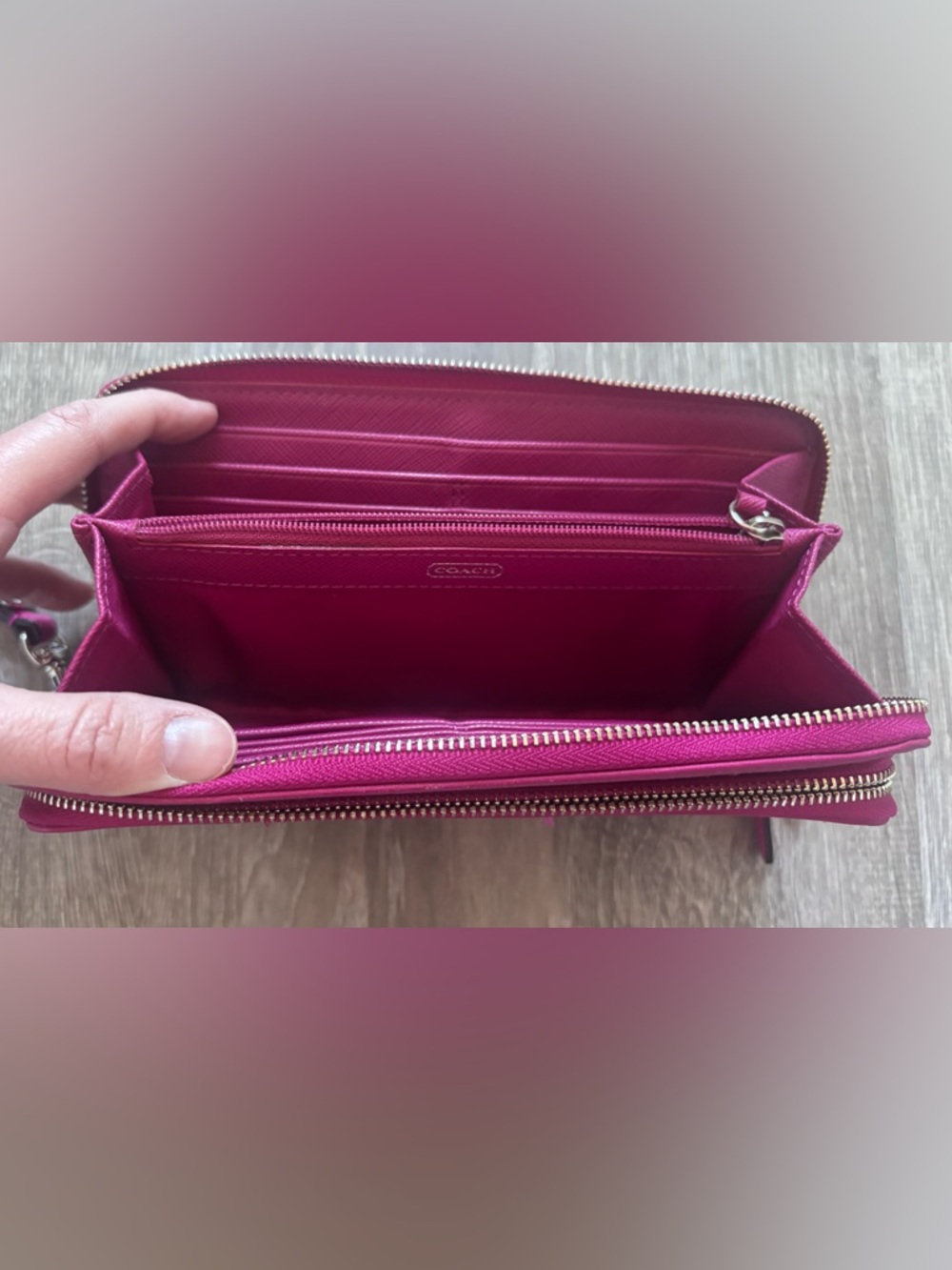 Coach Pink Zip-Around Leather Wallet - Picture 4 of 8